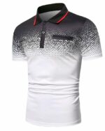 Photo d'un polo de golf noir et blanc à fausse poche poitrine noir et tour de col rouge et noir , patte de boutonnage noire le tout sur un fond blanc